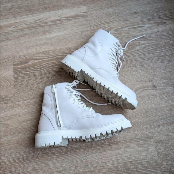 Valentino Garavani White VLogo Signature Ankle Combat Boots, size EU 38/ US 8 - Picture 3 of 10